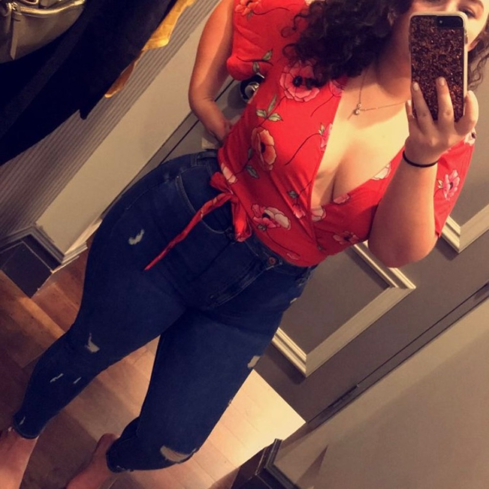 Forever 21+ shirt/blouse